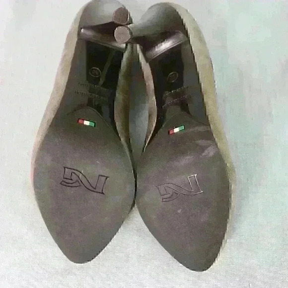 Nero Giardini Suede Pump Womens 36 EU 5 US 3.5" Stacked Heel Italy Y2K - Picture 6 of 13